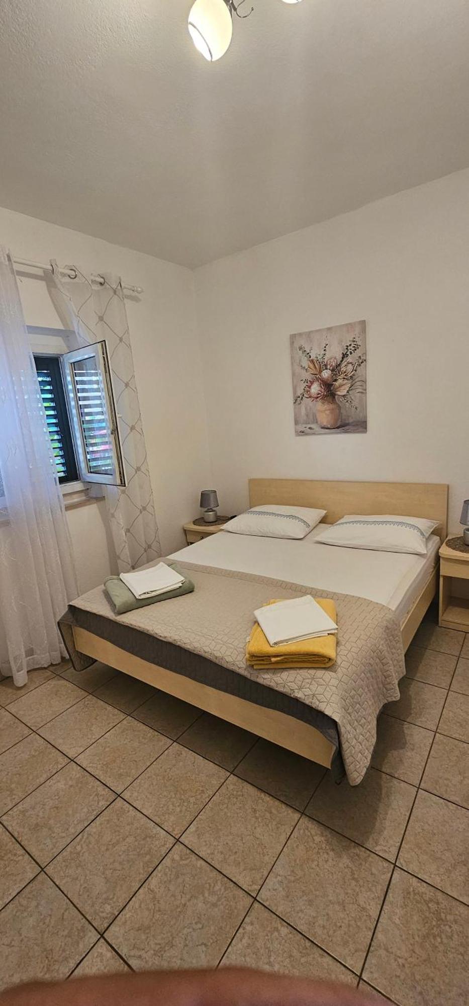 Apartmani Fani Supetar Bagian luar foto