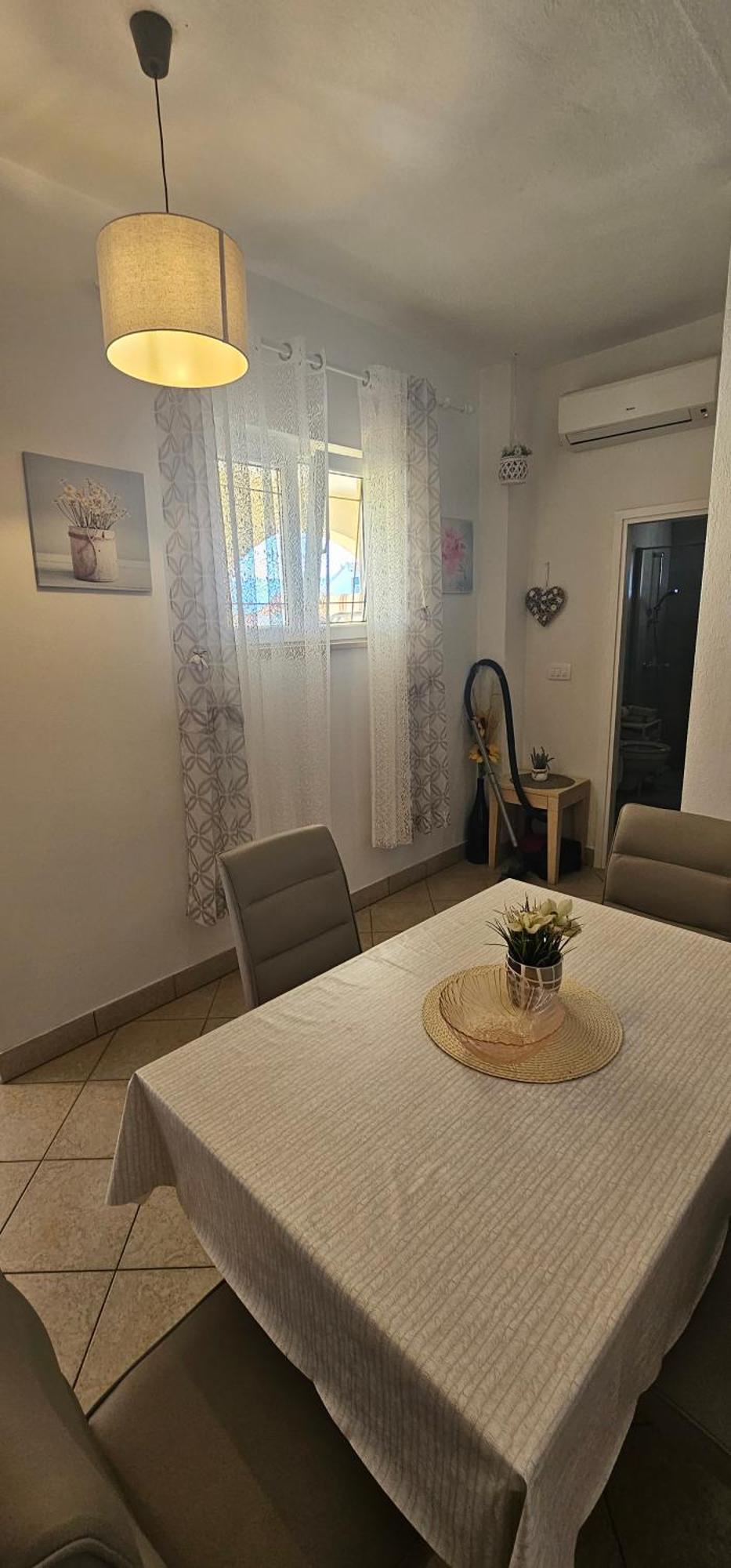 Apartmani Fani Supetar Bagian luar foto