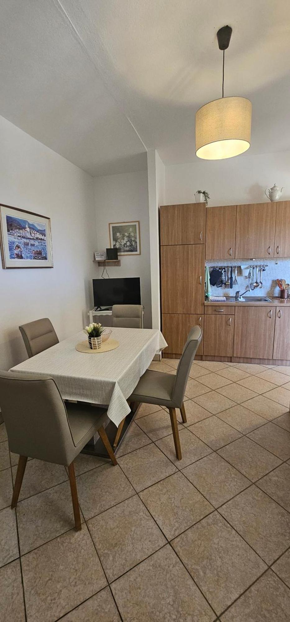 Apartmani Fani Supetar Bagian luar foto
